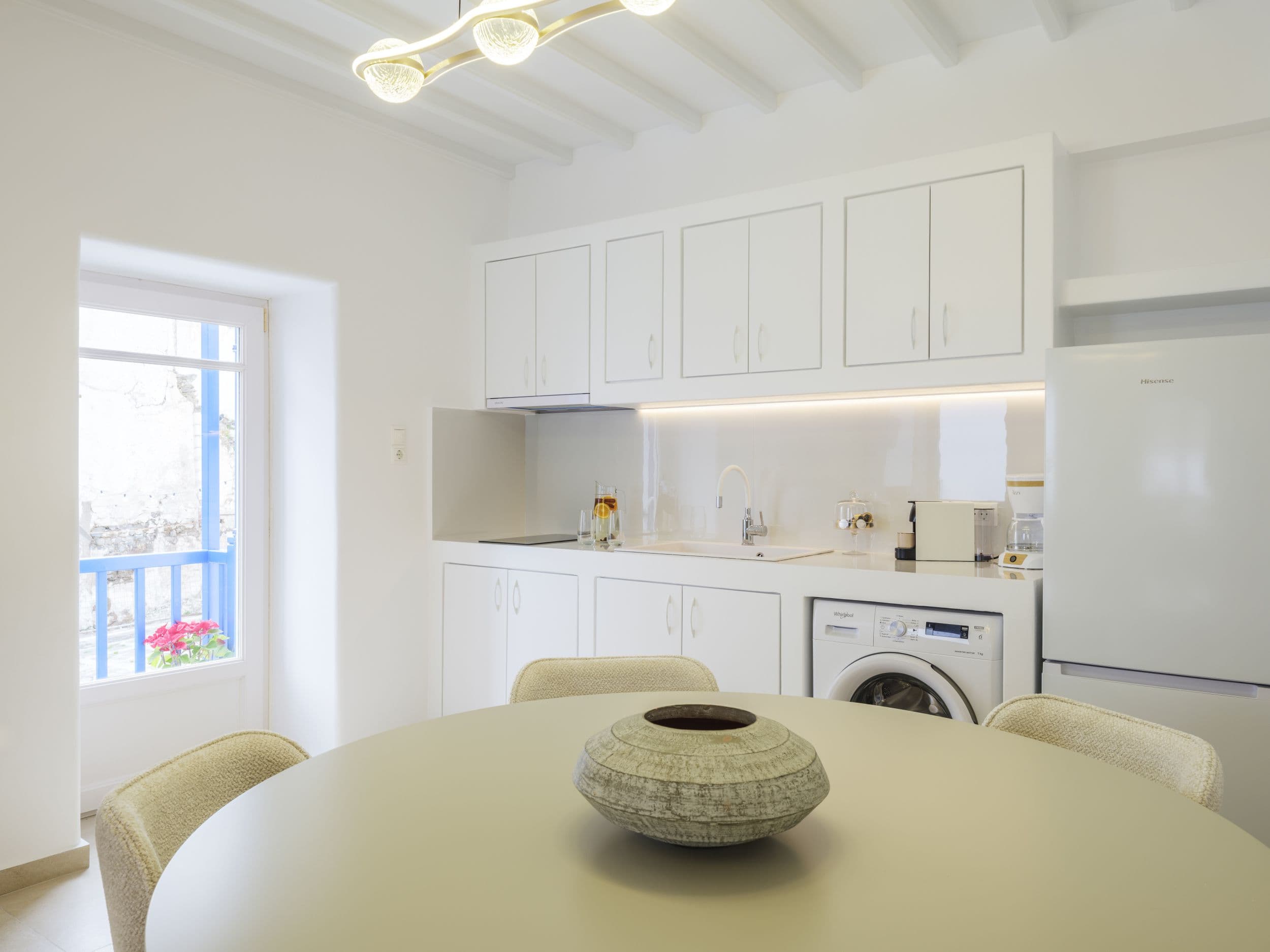 Plateia House — Living Area